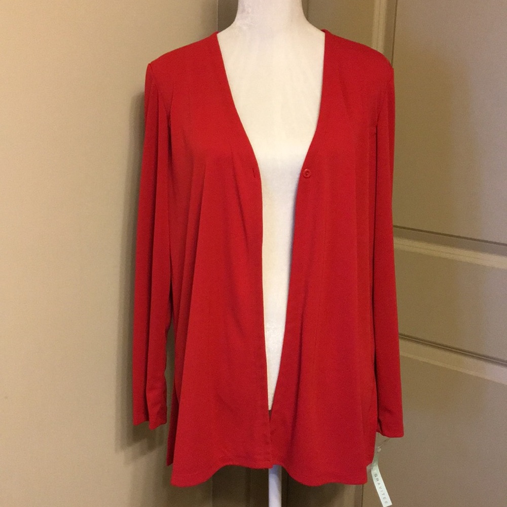 Lightweight One-Button Cardigan - Picture 4 of 8